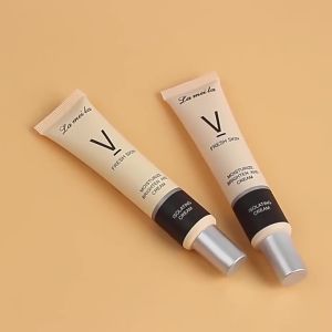 ไพรเมอร์รองพื้น ครีมรองพื้น เบลอรูขุมขน Lameila 30ml ปรับสภาพสีผิว กันน้ำ กันเหงื่อ ปรับผิวให้สว่าง 30ml