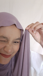 Maribel - Hijab Pashmina Rayon Tencel Flowy / Pashmina Basic Tencel Shawl