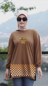 Kaos Oversize Wanita: Atasan Jumbo Cotton Combed & Lengan Kerut Motif Kotak