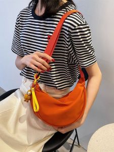 Casual Canvas Dumpling Bag Womens Large Capacity Shoulder Crossbody Bag Simple Stylish Korean Style Mobile Phone Bag