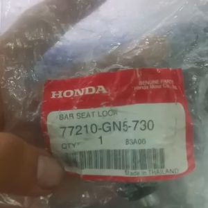Chốt ngàm yên sau Super Dream Dream Chính Hãng Honda thái