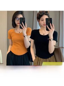 เสื้อยืดคอวีทรงสลิมฟิตสำหรับผู้หญิง ฤดูร้อน 2024 เสื้อแขนสั้นทรงเข้ารูปสไตล์เกาหลีใหม่ คอลเลกชั่นฤดูร้อน 2024 เสื้อผ้าทำงาน