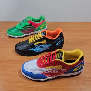 รองเท้าฟุตซอล แท้ แบรนด์ กิ๊กก้า Giga รุ่น FG428