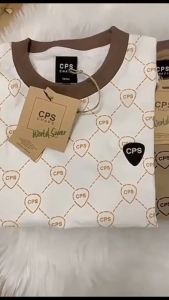 ☘️เสื้อยืดแขนซุก ผ้าพิมพ์ลาย CPS ปิ้กเหล็ก ผ้าคอตตอน 100% งานปัก งานป้าย ทรงตรงใส่ได้ทั้งชาย/หญิงSMLXL(No.89)