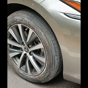 Tire Foam Cleaner 300ml/600ml Car Tire Black Retreading Maintenance Motor Tire Spray Foam Cleaner Polish
