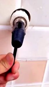 1/2”-3/4” Pipe Extractor Extractor 2 Way Pipe Extractor 5Pcs Remover Tool Damaged Screw Broken Screw Bolt Remover