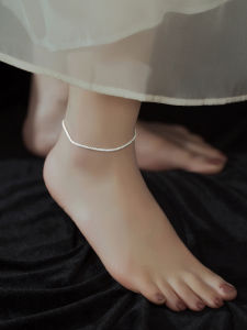 Shiny Wave Foot Bracelet Womens New 2025 Fashion High-End Ankle Chain Foot Rope Ladies Ring Ankle Jewelry Fresh out