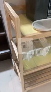 The Woodern House ชั้นกระเบื้องไม้ยางพารา ชั้นไม้อเนกประสงค์ 3 ชั้น 24 แผ่น ชั้นวางของไม้ ชั้นวางของในครัว ชั้นอเนกประสงค์ ชั้นวางของ