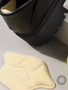 Ganjalan Sepatu Kebesaran Sol Pelindung Tumit Insole Premium Extra Tebal