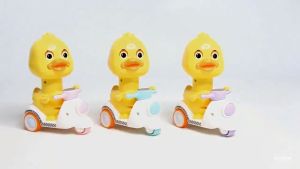 Ready Stock Childrens toy car inertia yellow duck cartoon mini toy motorcycle toy car childrens interactive toys