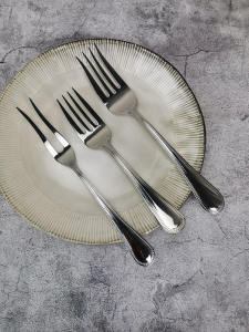 Large Double-Toothed Stainless Steel 304 Dinner Fork Western Dining Utensil Massive Size Restaurant Quality Public Serving Fork