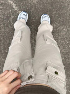 กางเกงยีนส์ทรงตรงเอวสูงสำหรับผู้หญิงไซส์ใหญ่ สีขาว ทรงหลวม กางเกงขายาวทรงทำงานสไตล์อเมริกัน ฤดูใบไม้ร่วง 2025