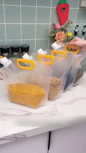 Túi 1.5L trong suốt đựng các loại hạt đậu chất lỏng bảo quản thực phẩm có nắp vặn tay cầm M73
