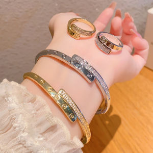 Fashion bracelet ring set womens new high-end light luxury round bracelet ring set fashion copper inlaid with zirconium gypsy bracelet
