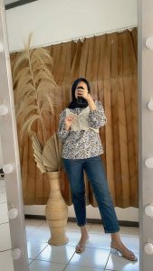 Top Blouse Monalisa set Vest by Violet