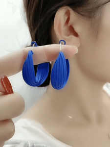 Klein Blue Silver Needle Womens Earrings Trendy Design Circle Hoops Fresh out Fashion Jewelry Alloy Plated Silver Gold