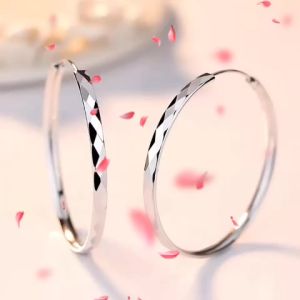 Bông tai bạc Ý 925 Huệ Ngân - Vòng tròn cá tính RYE30001