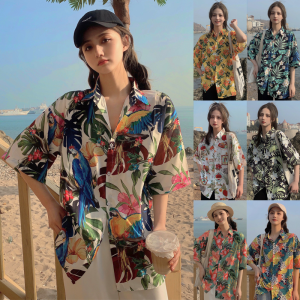 เสื้อเชิ้ตแขนสั้นพิมพ์ลายดอกไม้ชายหาดสำหรับผู้หญิงสไตล์ฮาวาย ทรงหลวมๆ สไตล์ย้อนยุค สไตล์ฮ่องกง แขนสั้น ทรงหลวม เสื้อเชิ้ตผู้หญิง