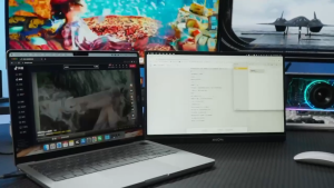 ARZOPA A1 15.6 FHD 1080P Portable Monitor with Smart Cover