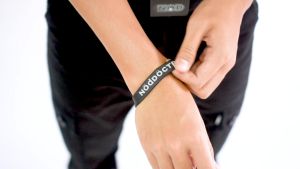 Gelang Karet Gelang Distro Pria NodDoctrine LOGO Hitam Abu-abu