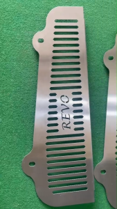 ตะแกรงกันหนูสำหรับ TOYOTA HILUX REVO