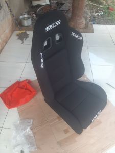 Jok Racing Universal Untuk Semua Jenis Mobil / Jok Kanan Kiri