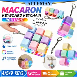 Aitemay Đồ chơi móc khóa Giảm Căng Thẳng Bộ phím Bàn phím 4/5/9 với đèn RGB mũ phím Macaron có thể tháo rời tiện ích Relief bấm ngón tay tự làm tiện dụng cho trẻ em và người lớn