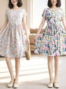 Fashionable Cotton Silk Dress for Summer Outdoors Floral Printed Loose Fit Casual Style Ideal for Middle-Aged Women