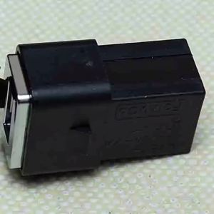 30775252 For Volvo C30 C70 S40 S60 S60L S80 S80L V40 V50 V60 V70 XC60 XC70 Car USB Interface Socket Auto Parts