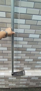 Cuốc nhíp xe đào đất làm vườn cán sắt cán dài 120 cm