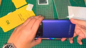 Kualitas Tinggi Tempered Glass & Aksesori Samsung Galaxy A04S