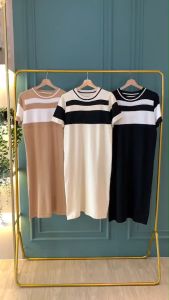 D11745 Lines Contrast Midi Knit Dress