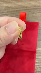 Poh Heng Jewellery 22K Criss Cross Huggie Earrings in Yellow Gold[Price By Weight]