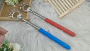 Cây gãi ngứa lưng hình bàn tay gấu inox cán nhựa dụng cụ gải lưng ngứa đầu tóc bằng thép massage gãi ngứa cho chó mèo