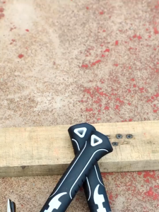 Búa đóng đinh Búa nhổ nhổ đinh thép Carbon cán ngắn Búa sừng đa năng