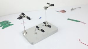 Toolour Magnetic Third Hand Soldering Circuit Board Holder Electronic Repair Helping Hands Soldering Tool with Metal Tool Box