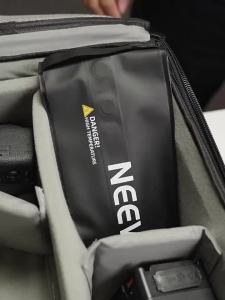 Neewer | Portable Foldable Magnetic LED Inflatable Soft Fill Light 21W
