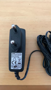 Adaptor DVE 12V 0.5A Switching Adapter 12 volt 05a