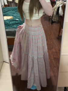 กระโปรงทรงเอลายสก็อตสีชมพู กระโปรงทรงเค้กยาวปานกลาง ทรงเอ กระโปรงสั้น กระโปรงทรงเอ กระโปรงยาวปานกลาง กระโปรงยาวปานกลาง