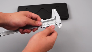 Jangka Sorong Stainless Steel 6Inch Vernier Caliper 0-150mm Sigmat Besi Manual Akurat