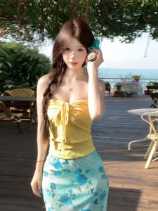 Beach Vacation Style Unique Beautiful Strapless Top Floral Half Skirt Two Piece Set Summer Complete Outfit Womens Fashion