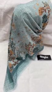 Hijab Segi Empat Terbaru 2024: Model & Motif Baru