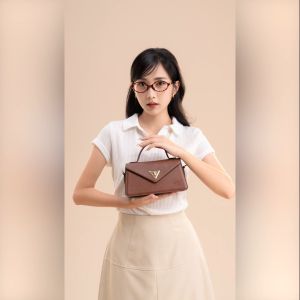 Túi Lata (Thời trang nữ đi chơi size 22 - Túi đeo chéo da HN129)
