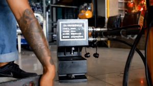 Máy Đột Thủy Lực CH100 - Đột Bản Dày 20mm - Nhanh Mạnh Chính Xác - Bảo Hành Toàn Quốc 12 Tháng