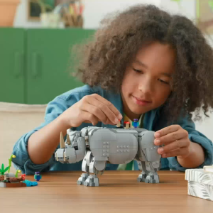 LEGO Creator 3in1 31171 Wild Animals: Majestic Rhino with Birds (780 Pieces)