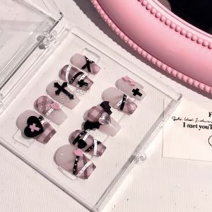 Cupids Sweet Heart Handmade Wearable Nail Art Pure Black And Pink Checkered Cute Detachable Short Nails Beauty Tools Makeup