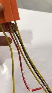 Rắc cắn uss cam bó 4 chân/5 chân cho xe ô tô