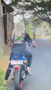 T-SHIRT/KAOS 2STROKE 2TAK 2STROKEINDONESIAN RACING DISTRO RIDING SUNMORI TWO STROKE HOBI2STROKE