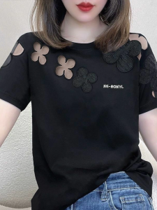 Design Sensible Black round Neck Hollow out Loose Sleeveless T-Shirt Womens Summer New Three-piece Set Age-Defying Fashion