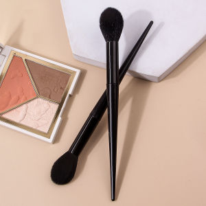 แปรงแต่งหน้าแบบพกพา 2 ชิ้น ขนแปรงนุ่มแบบไฟ แปรงปัดแก้ม แปรงเซ็ตติ้ง แปรงแต่งหน้าแบบพกพา อุปกรณ์แต่งหน้า